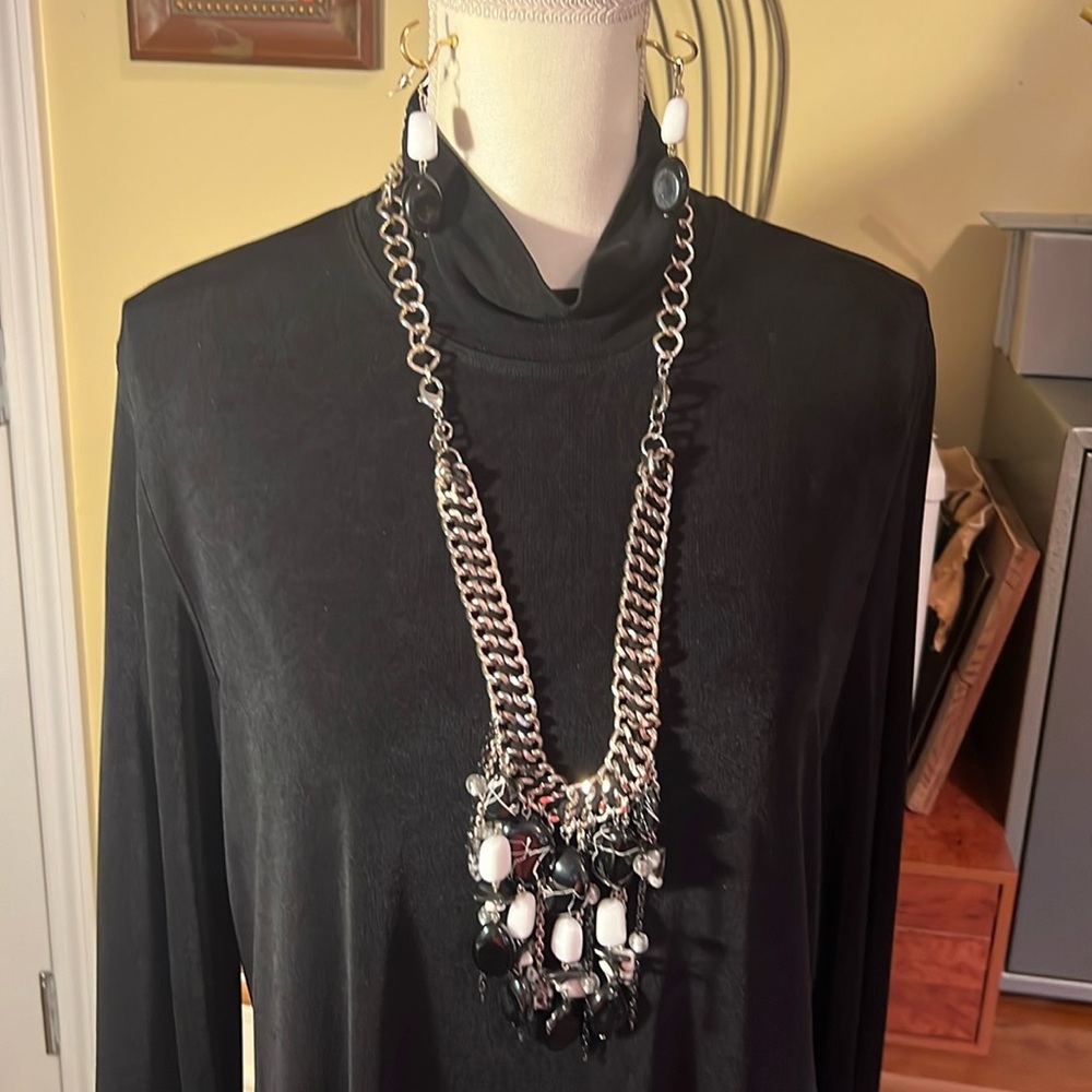 Necklace and earrings